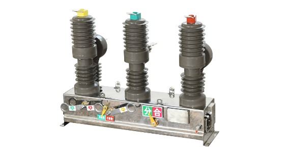 https://www.orecco.com/wp-content/uploads/2018/07/outdoor-medium-voltage-vacuum-circuit-breaker570.jpg